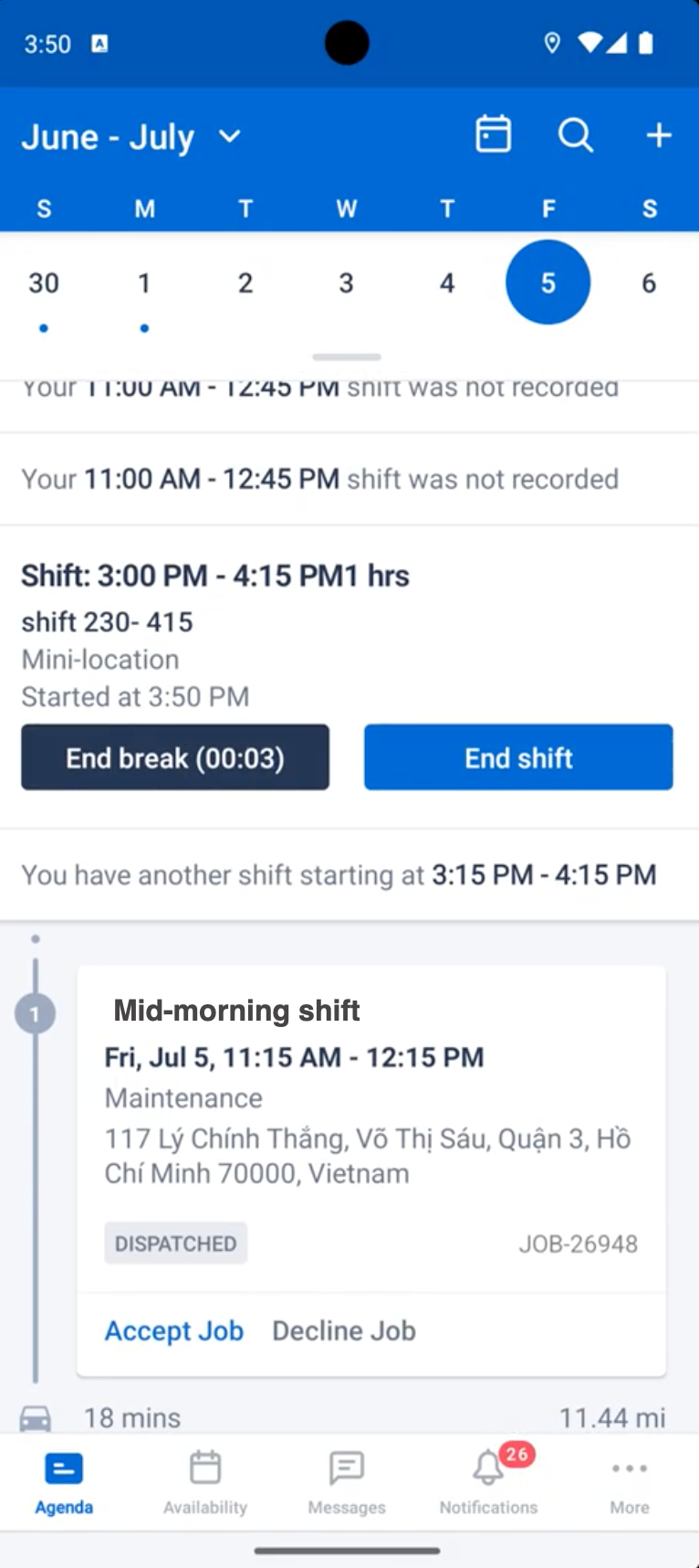 The Skedulo mobile agenda showing a shift with the break counter running.